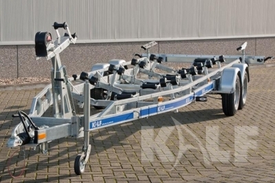trailers-voorbeeld-sliptrailer trailers-voorbeeld-sliptrailer